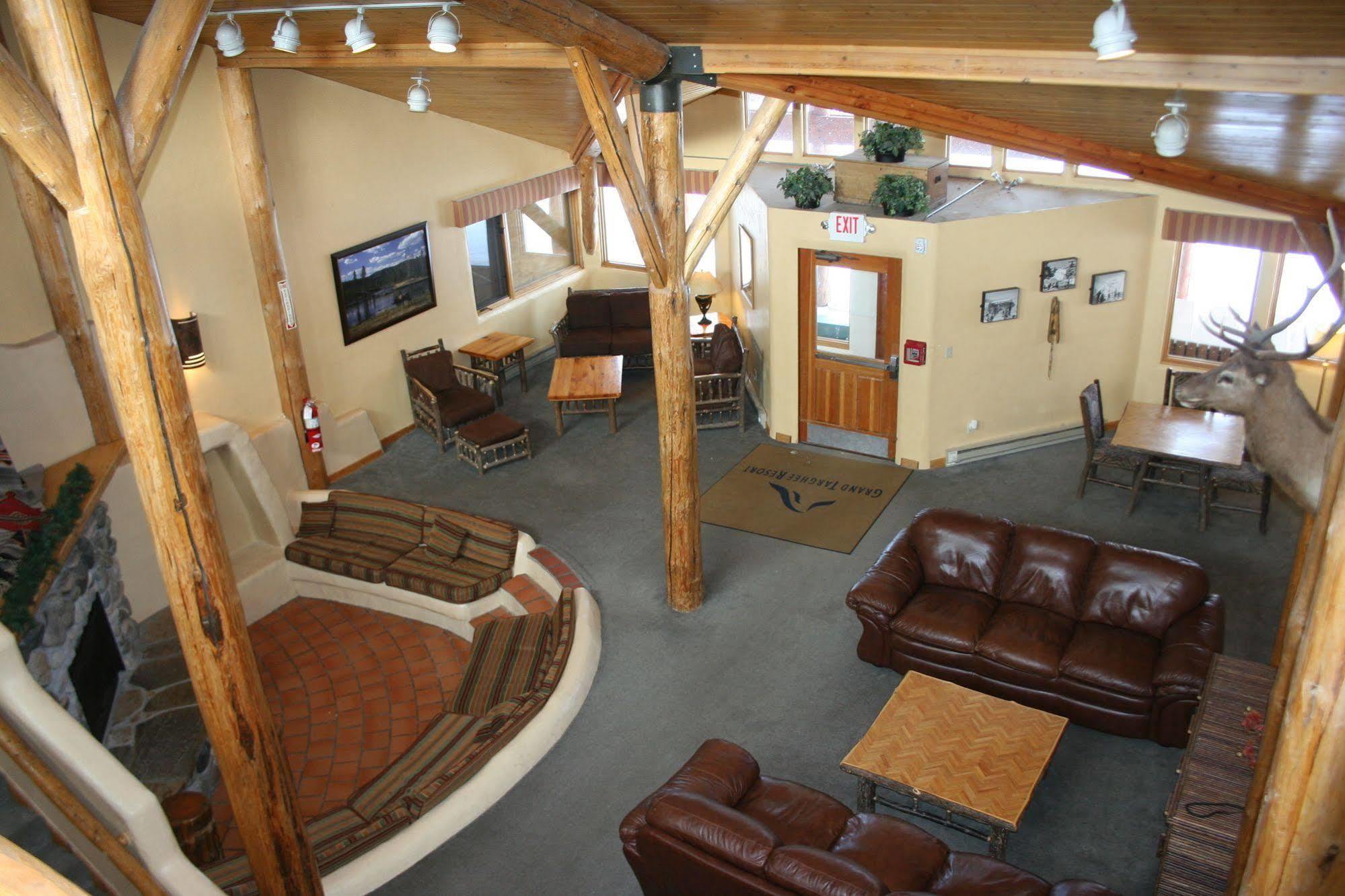 Teewinot Lodge By Grand Targhee Resort Алта Экстерьер фото