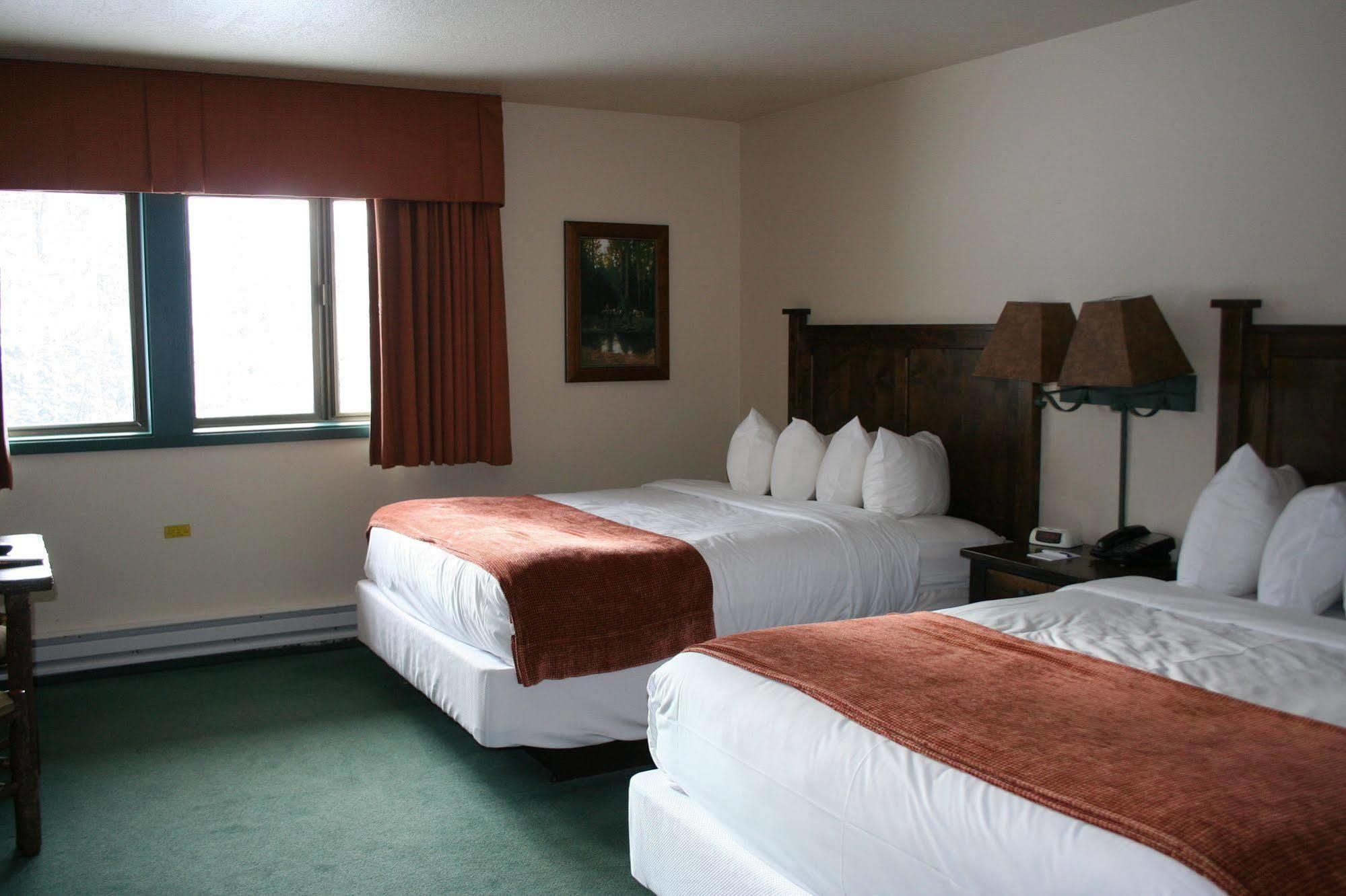 Teewinot Lodge By Grand Targhee Resort Алта Экстерьер фото