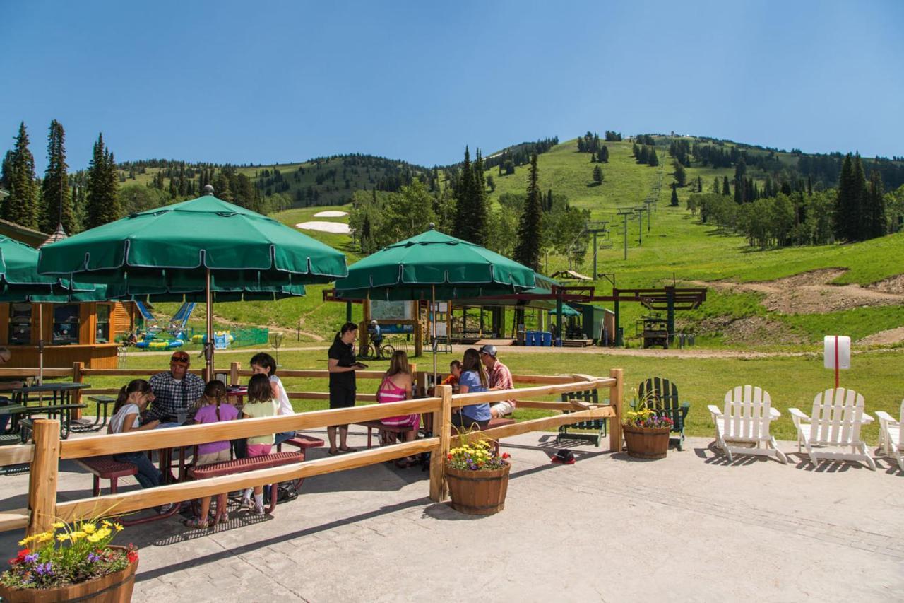 Teewinot Lodge By Grand Targhee Resort Алта Экстерьер фото